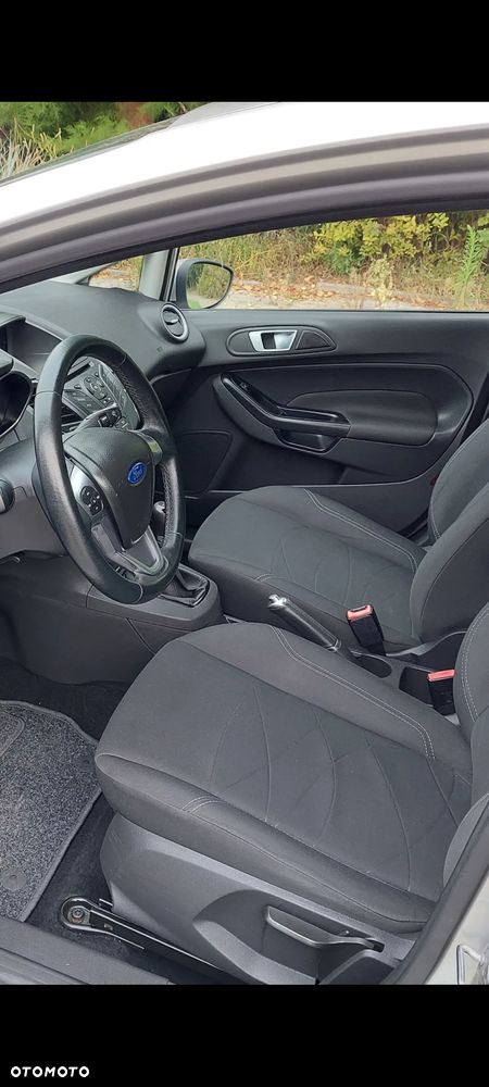 Ford Fiesta - 7