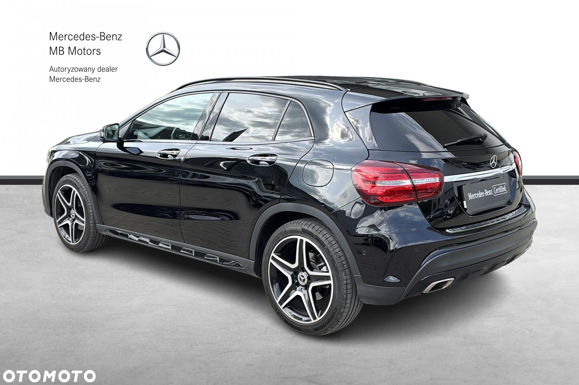 Mercedes-Benz GLA - 3