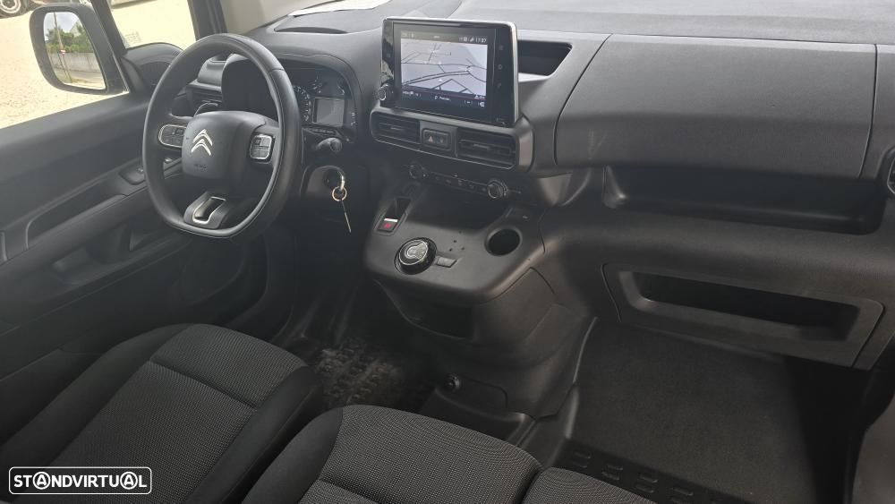Citroën Berlingo CX.AUT. 8V. 3 LUGARES C/GPS 130 CV - 10