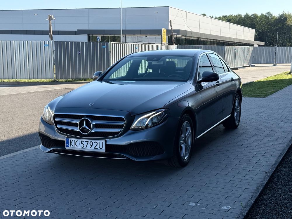 Mercedes-Benz Klasa E - 2