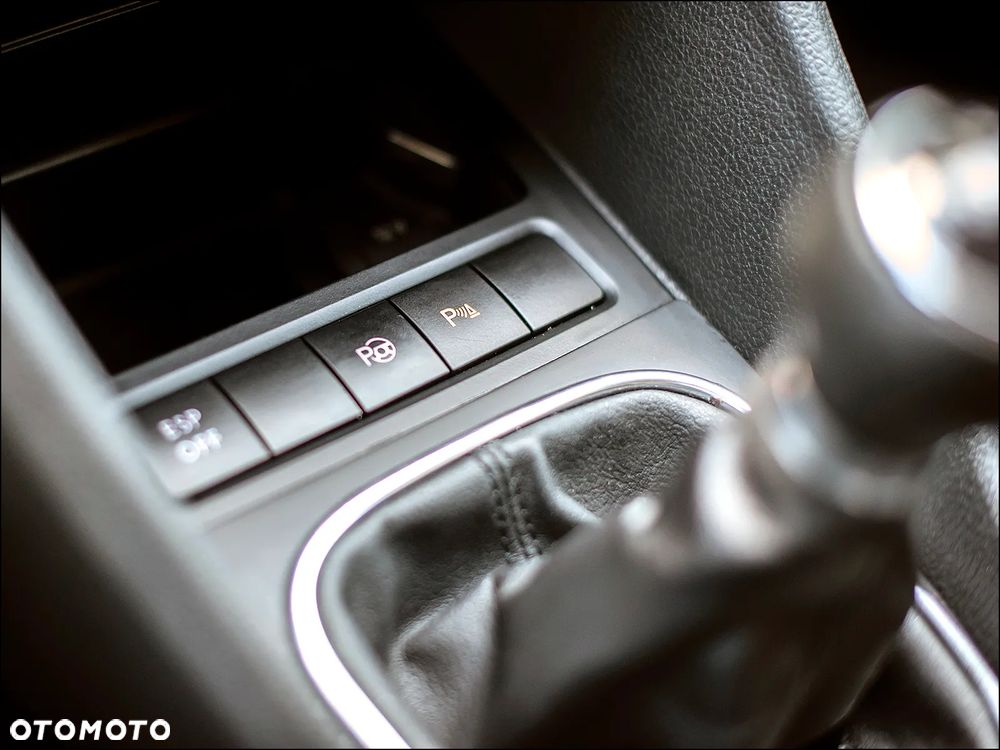 Volkswagen Golf 1.4 Edition - 30