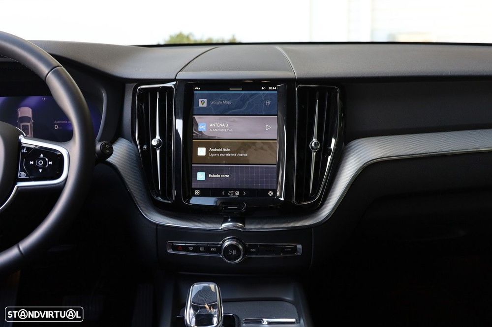 Volvo XC 60 2.0 T6 PHEV Black Edition AWD - 15