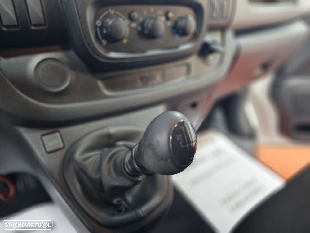 Renault Trafic 1.6 dCi L1H1 1.0T SS - 16