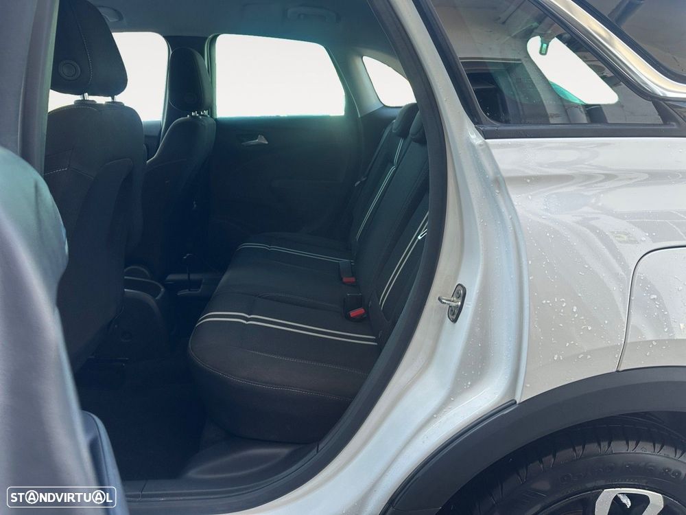 Opel Crossland 1.2 T Elegance - 13