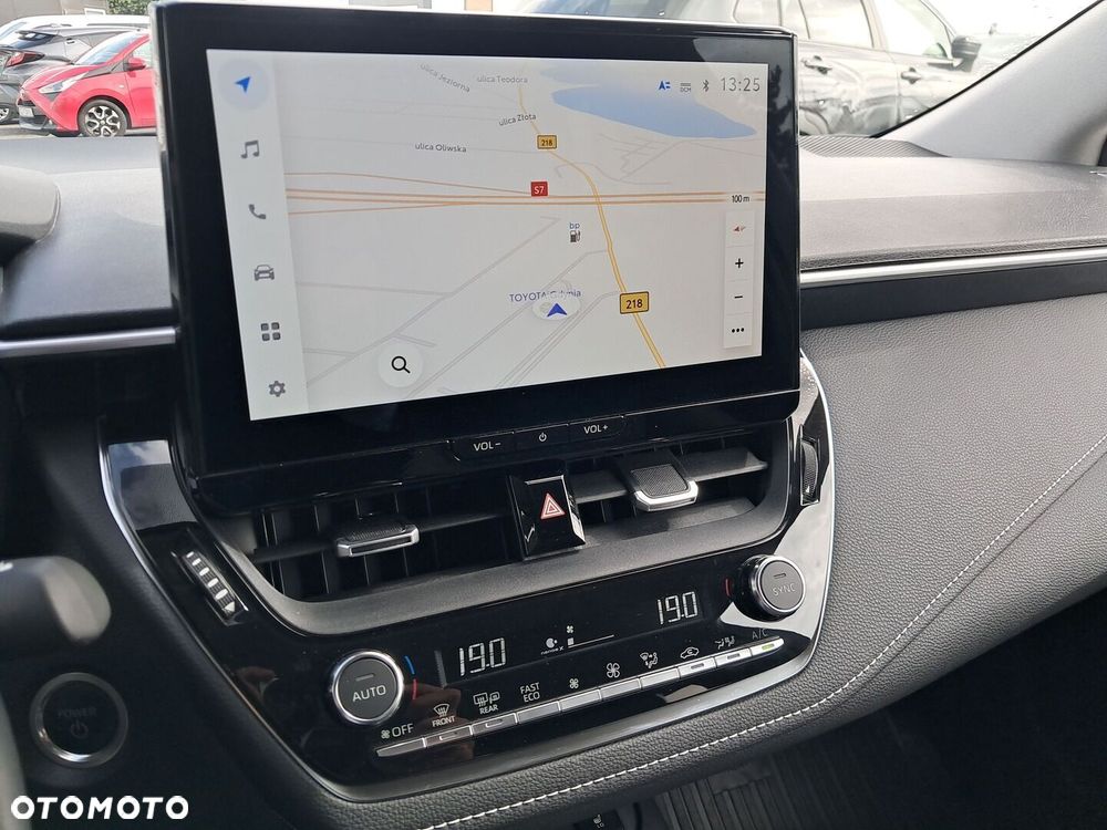 Toyota Corolla 1.8 Hybrid Style - 27