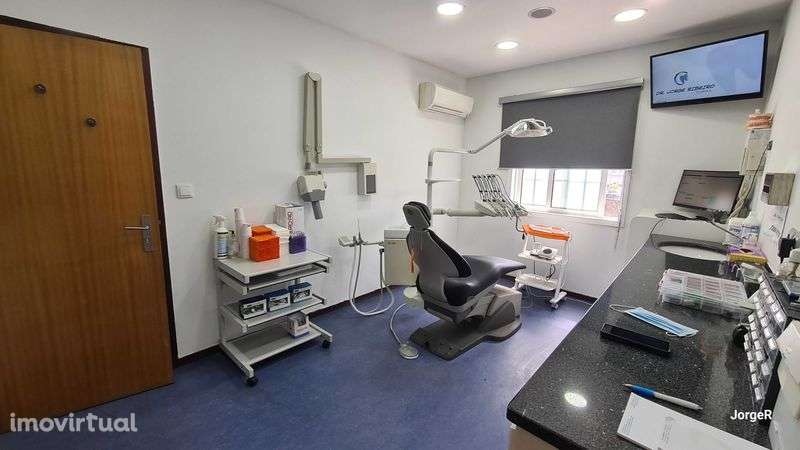 Passa-se Clínica de Medicina Dentária - Grande imagem: 4/5