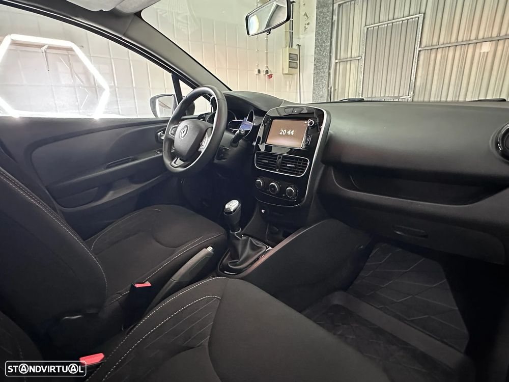 Renault Clio 1.5 dCi Limited EDition - 14