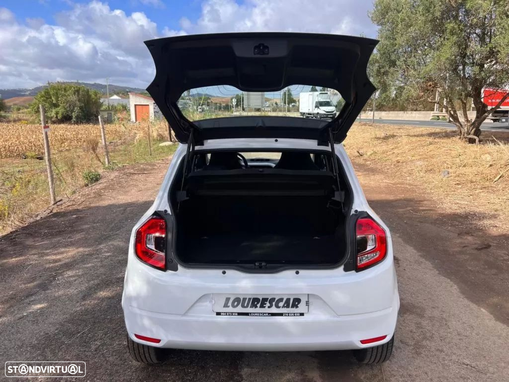 Renault Twingo Z.E. 22 Intens - 31