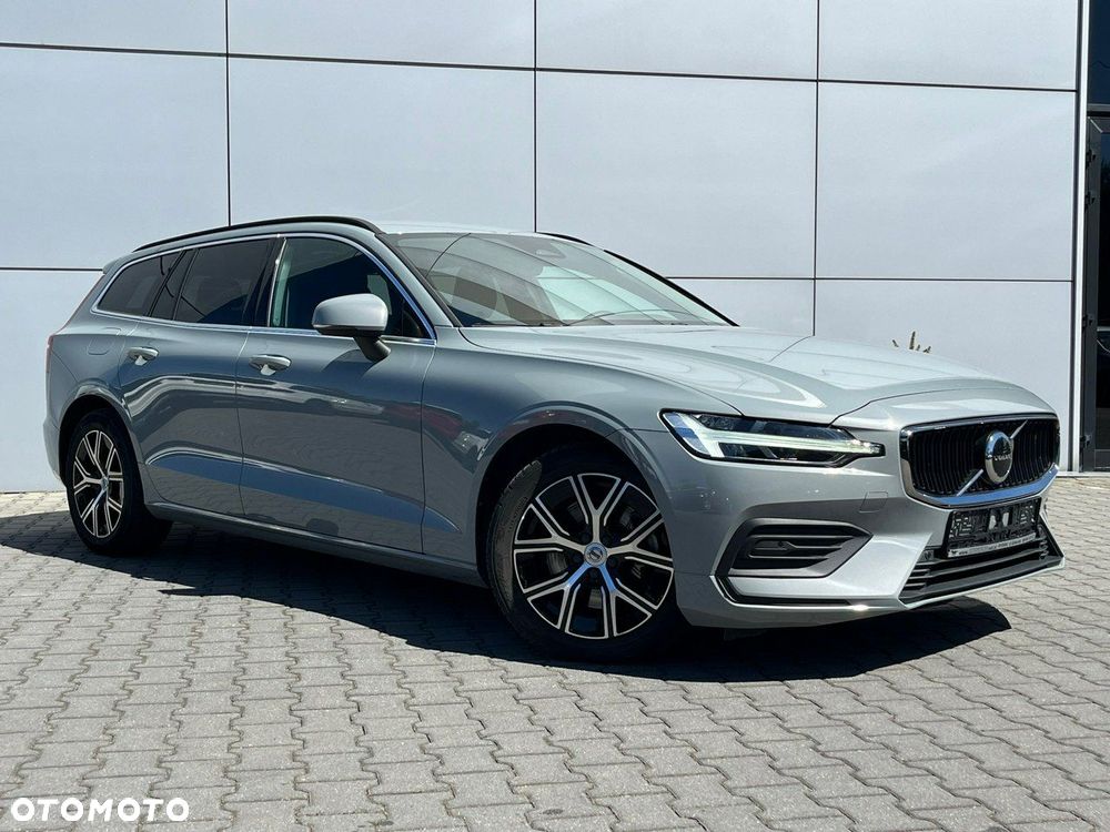 Volvo V60 B4 D Core - 8