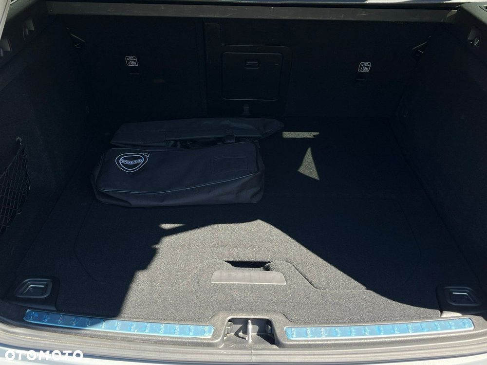 Volvo V60 B4 D Core - 14
