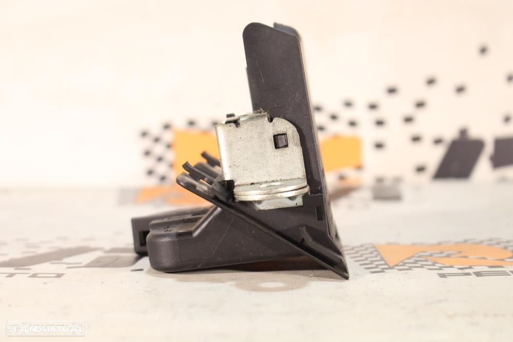 Fecho Da Mala Seat Leon (1P1)  1P9827645a / 1P9 827 645 A - 3