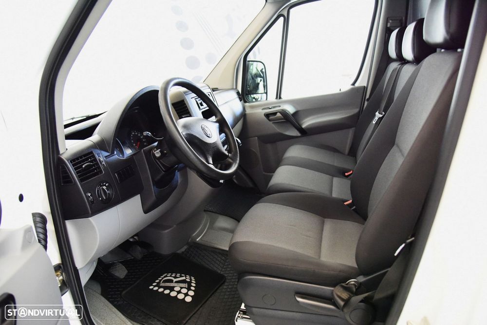VW Crafter 35 2.0 TDi 136 Longo Tecto Alto BlueMotion - 12