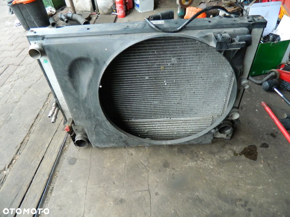 BMW E65 7 3.0 D M57 Chłodnice Komplet Woda IC Wentylator - 4