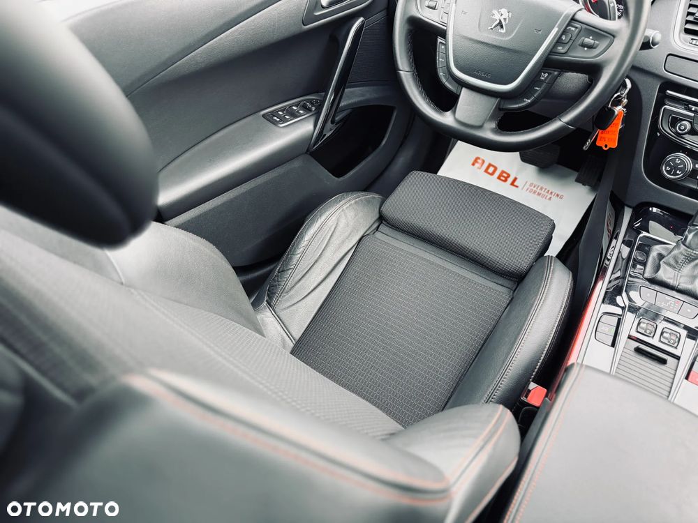 Peugeot 508 RXH BlueHDi 180 EAT6 Stop&Start - 25