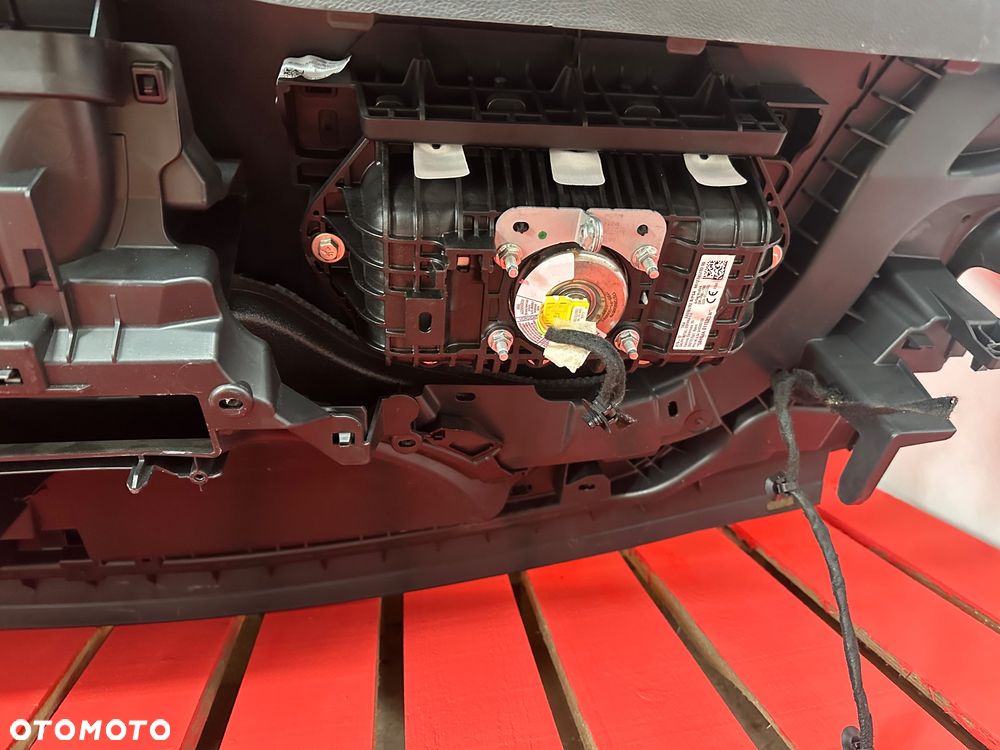 DESKA ROZDZIELCZA konsola kokpit pulpit poduszki airbag pasy KOMPLET ORYGINALNY Citroen c3 18-  GDYNIA - 7