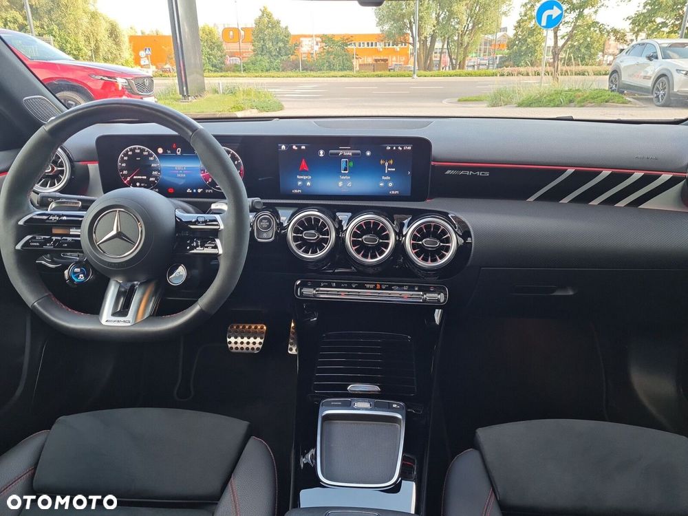 Mercedes-Benz Klasa A 35 AMG 4-Matic 8G-DCT - 12