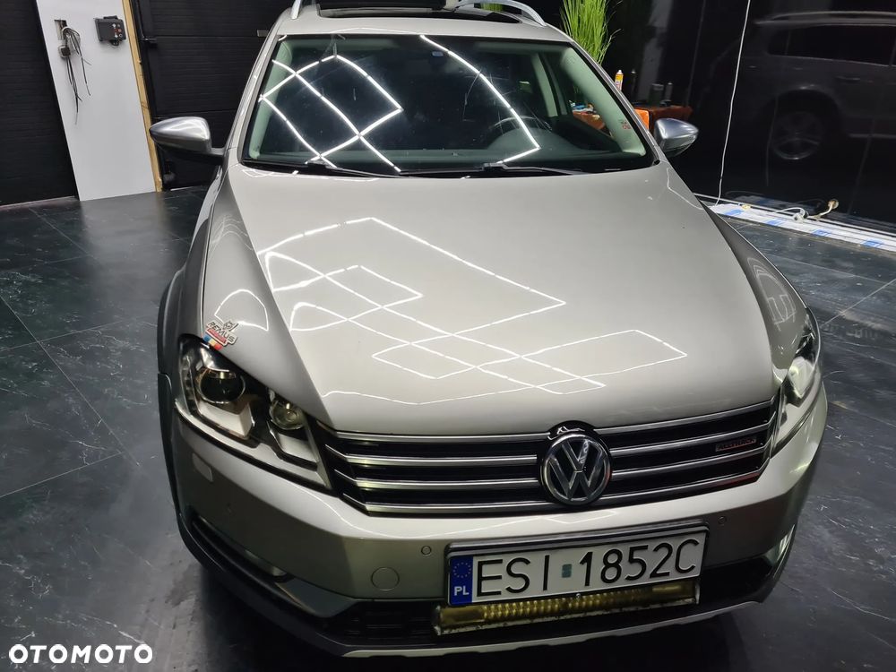 Volkswagen Passat Alltrack - 15