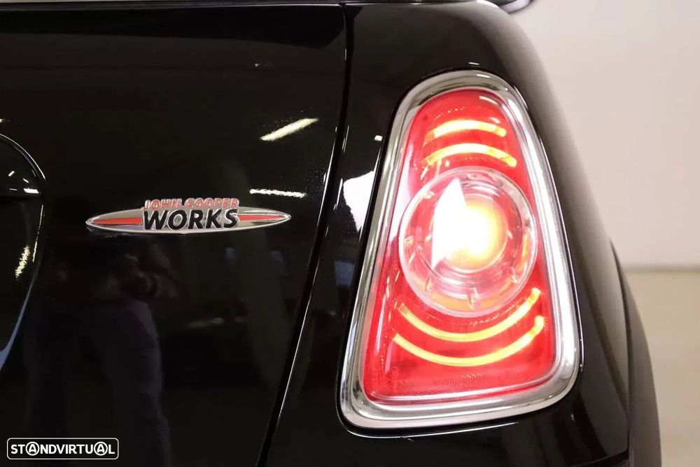 MINI Cabrio John Cooper Works Auto - 7