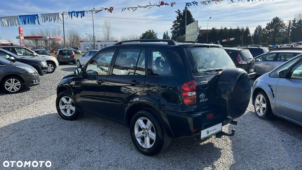 Toyota RAV4 - 13