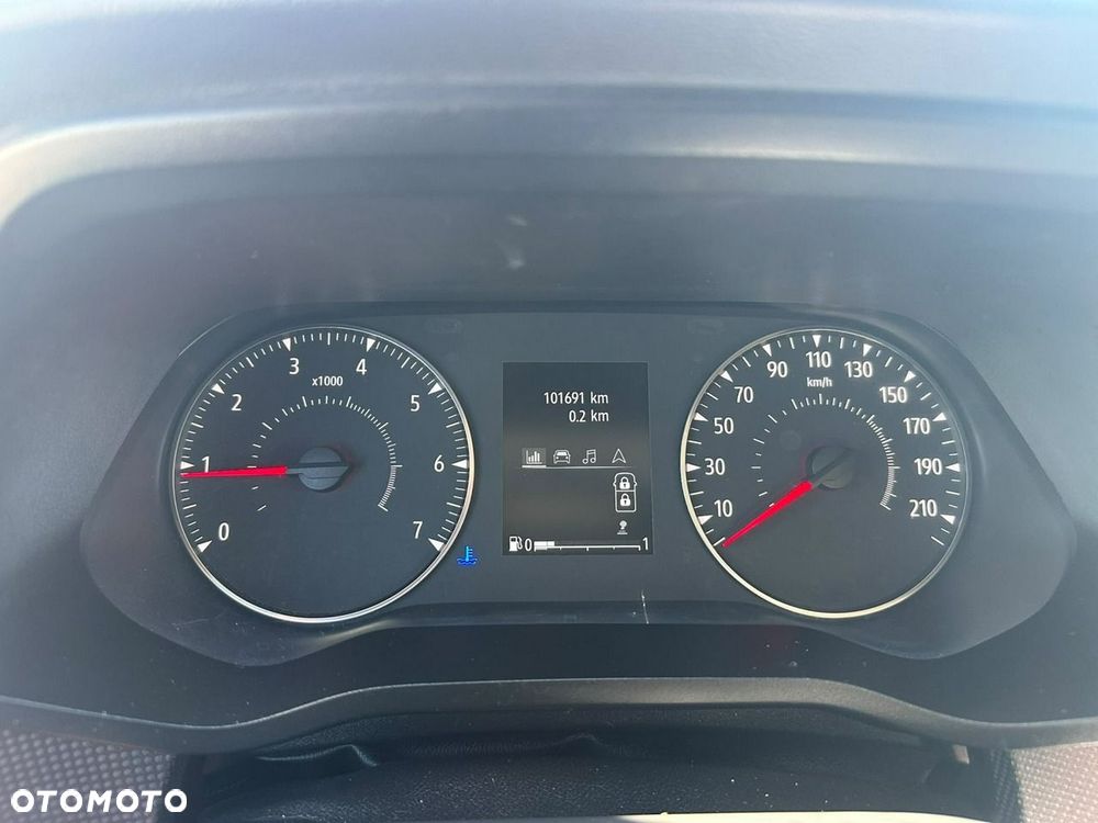 Renault Trafic - 23
