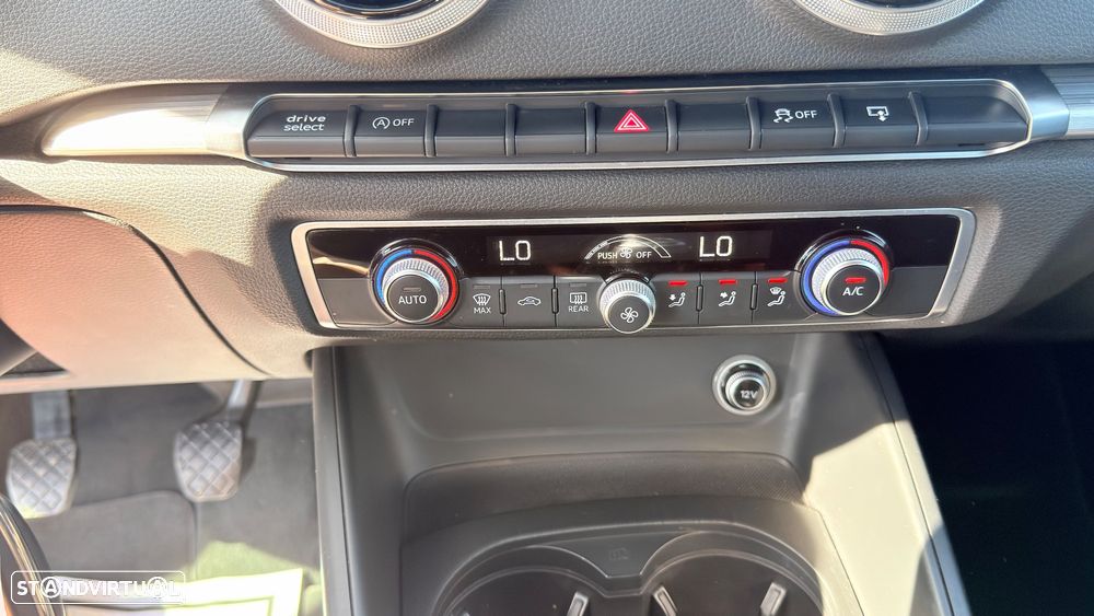 Audi A3 Sportback 1.6 TDI S-line - 16