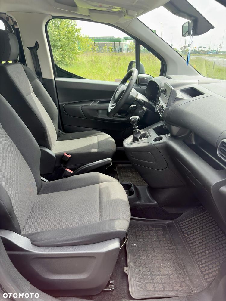 Toyota Proace City Verso Long 1.5 D-4D Combi - 14