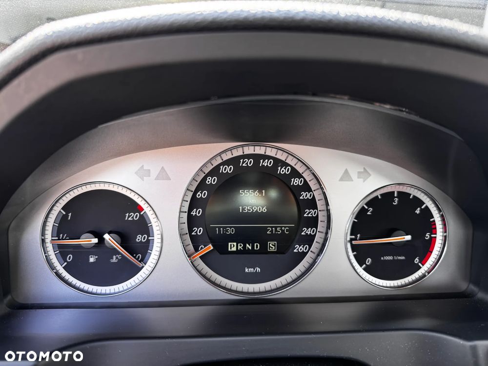 Mercedes-Benz Klasa C 220 CDI DPF Automatik Avantgarde - 4