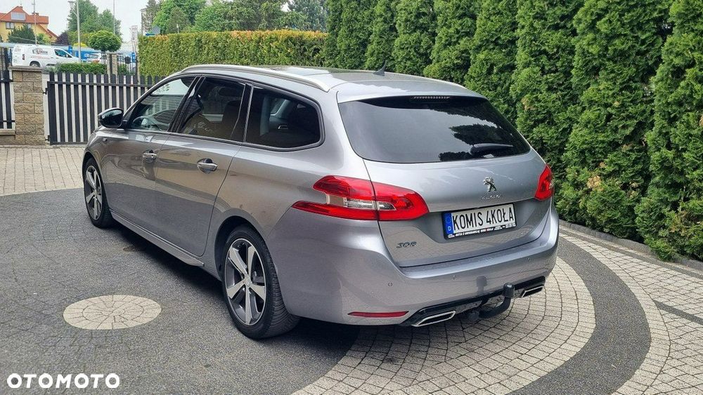 Peugeot 308 - 4