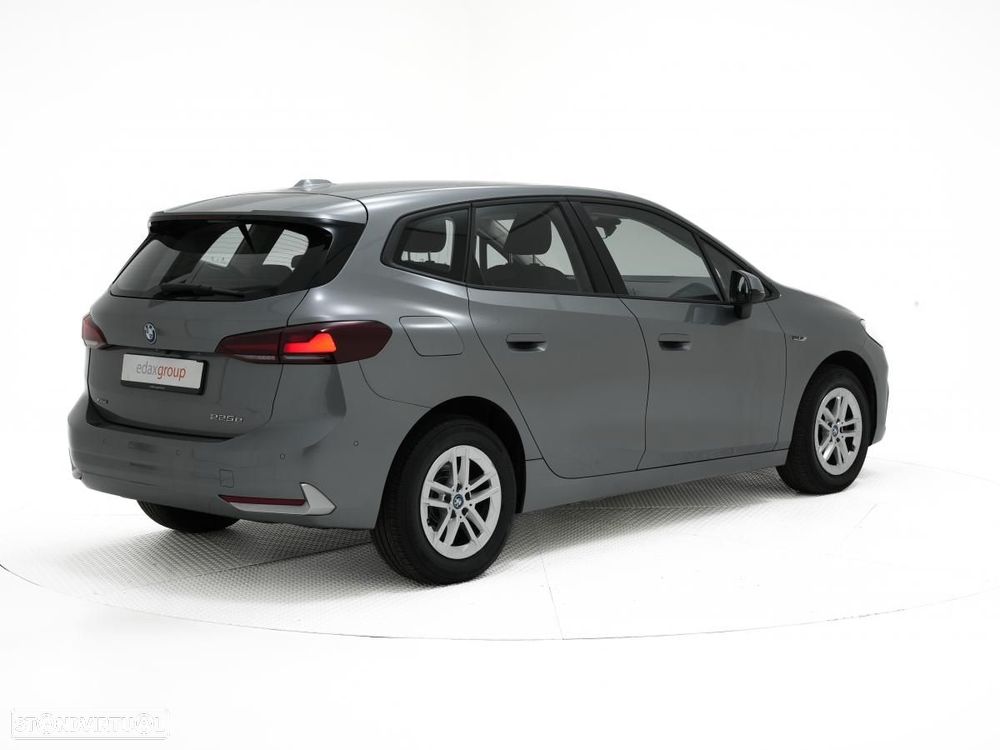 BMW 225xe Active Tourer e xDrive - 3