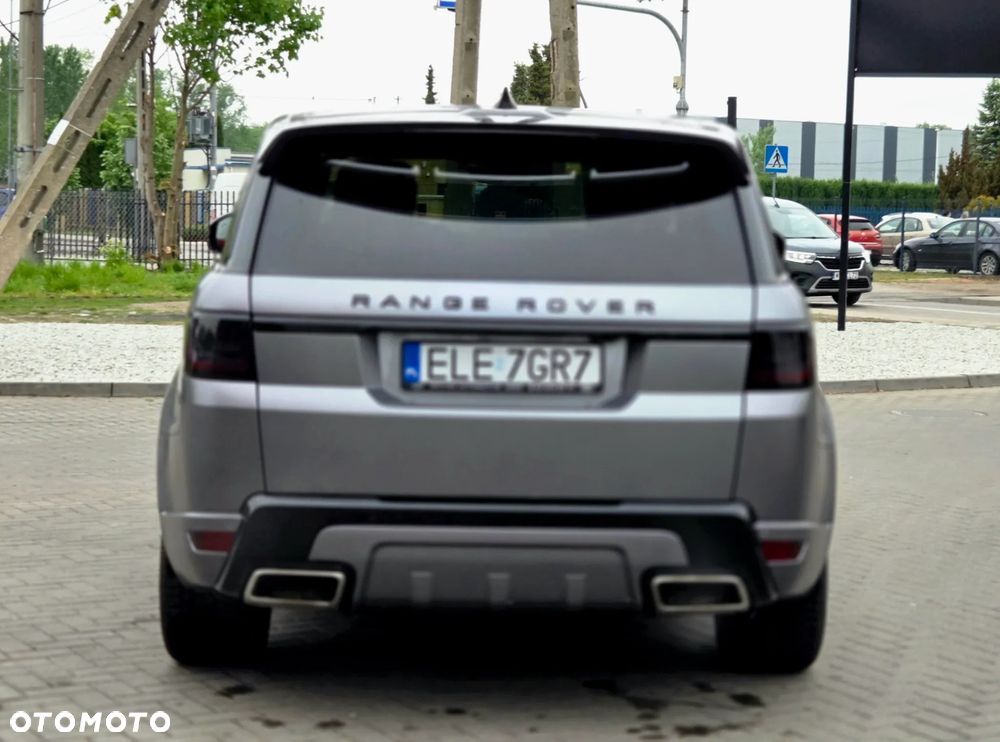 Land Rover Range Rover Sport P525 5.0 V8 HSE Dynamic Stealth - 10