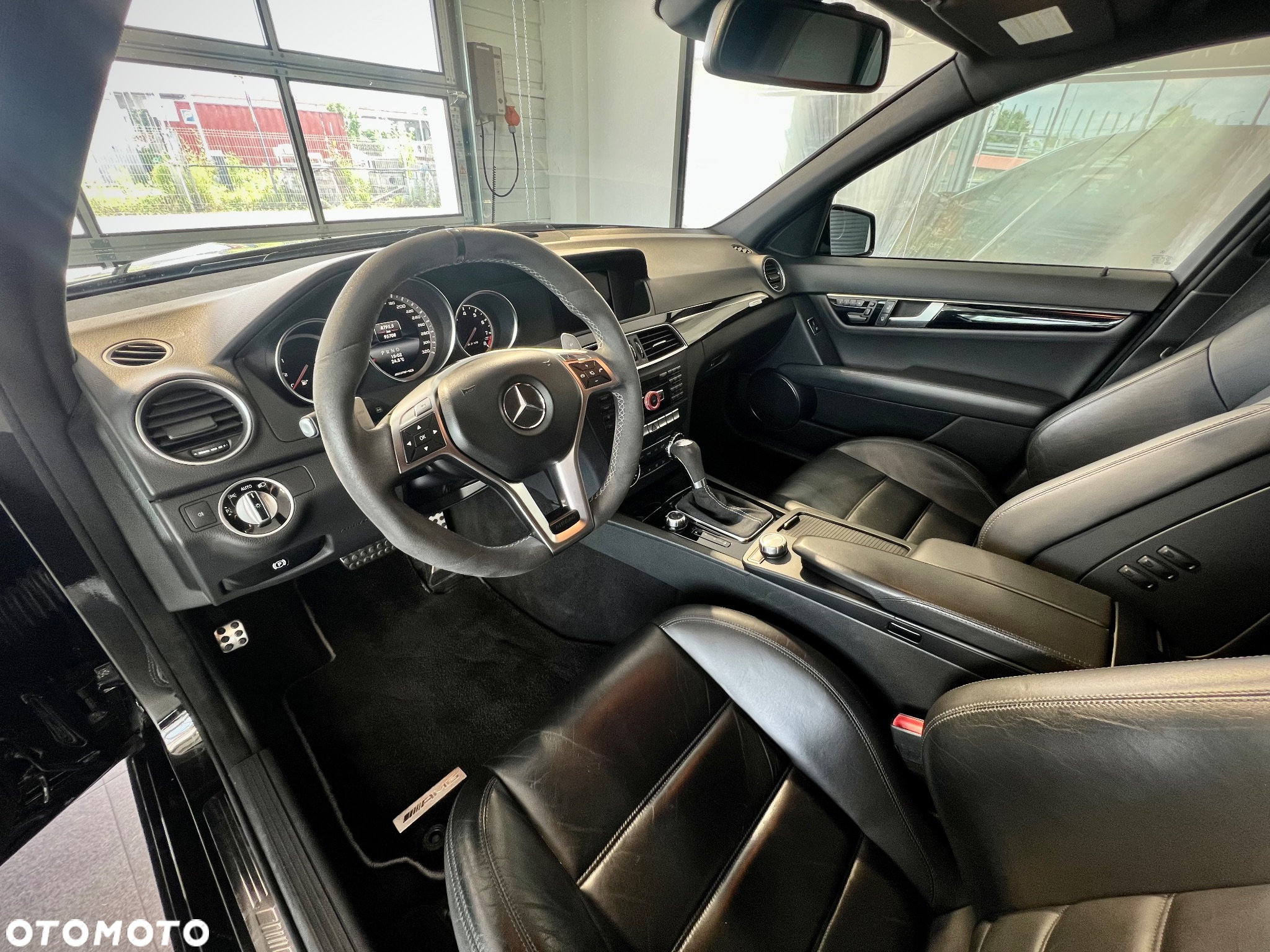 Mercedes-Benz Klasa C 63 AMG T AMG SPEEDSHIFT MCT Edition 507 - 5