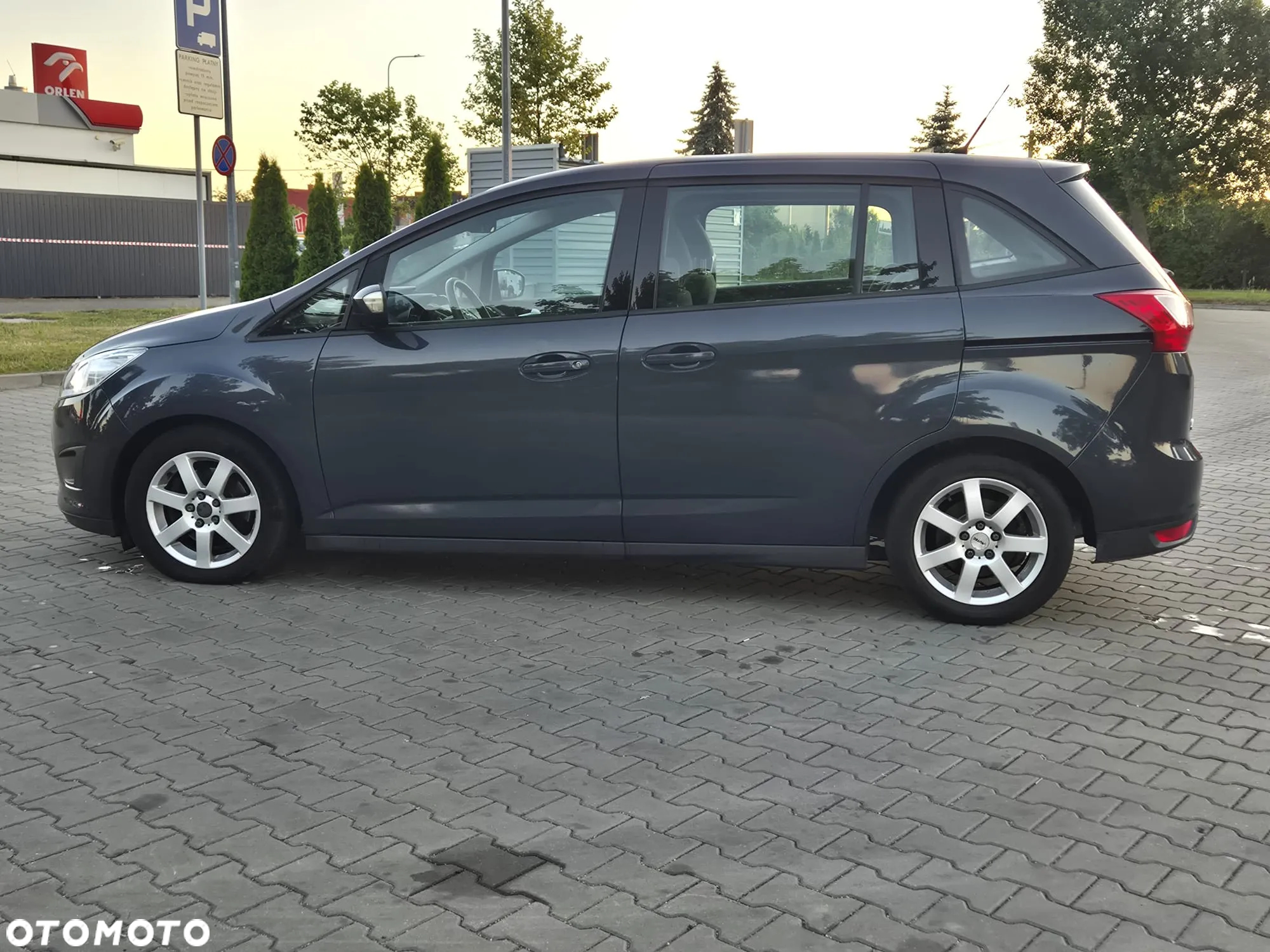 Ford Grand C-MAX 1.6 Ambiente - 4