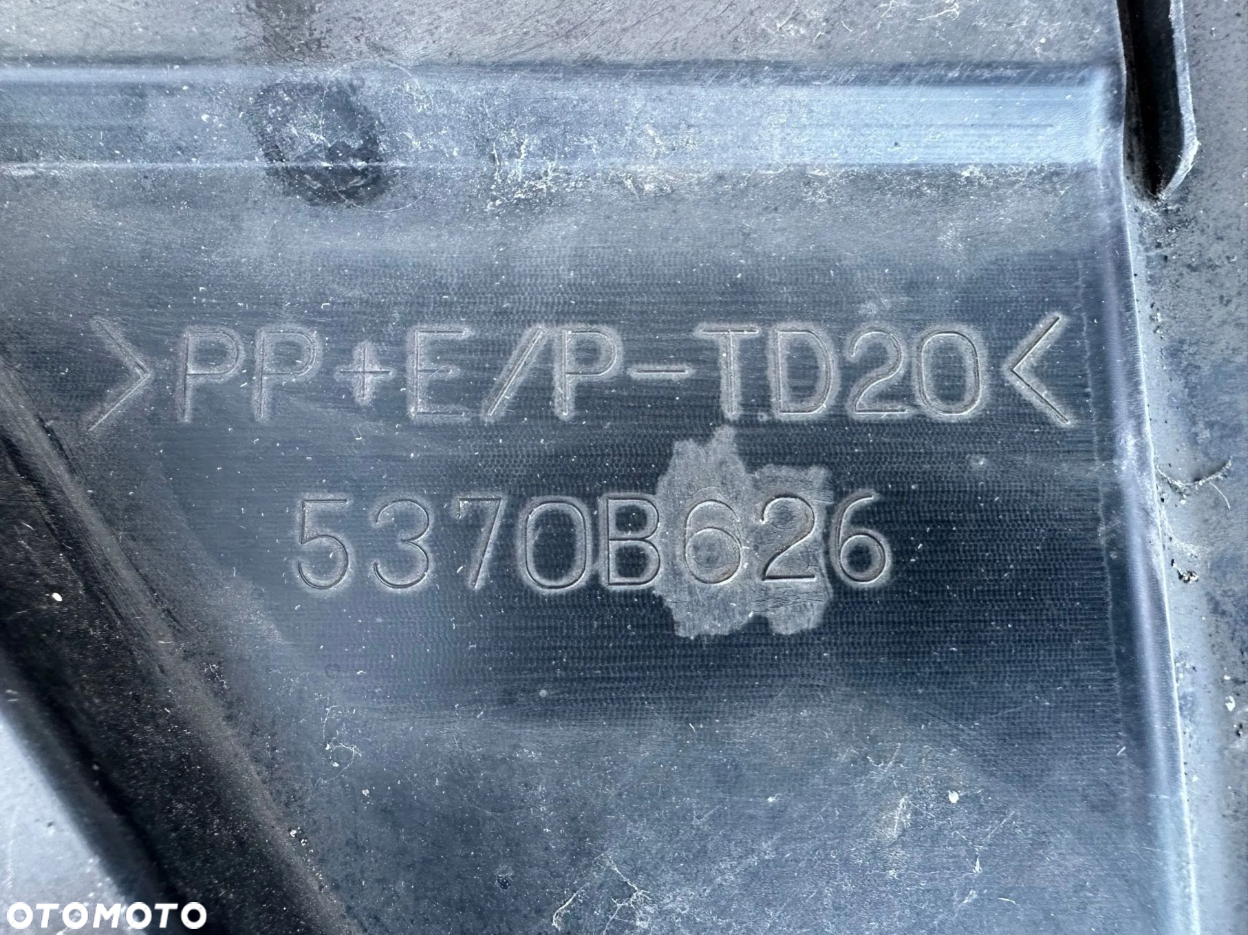 płyta pod zderzak Mitsubishi Outlander III 2013 ORYGINAŁ - 5