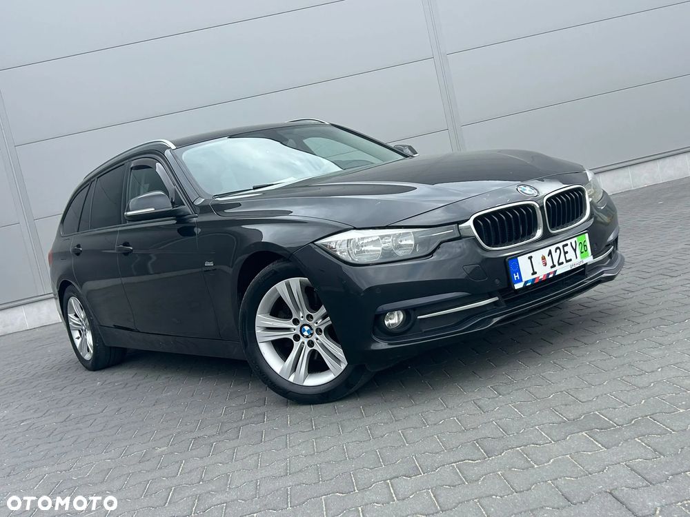 BMW Seria 3 320d Sport Line - 29