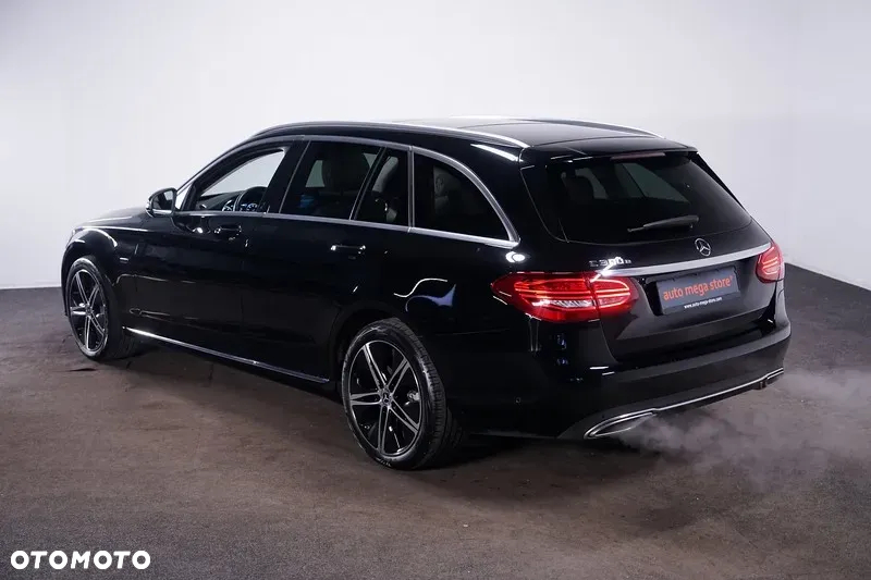 Mercedes-Benz Klasa C 300 e T 9G-TRONIC Avantgarde - 4