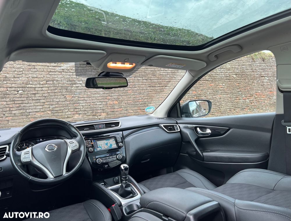 Nissan Qashqai 1.6 DCI TEKNA+ - 12