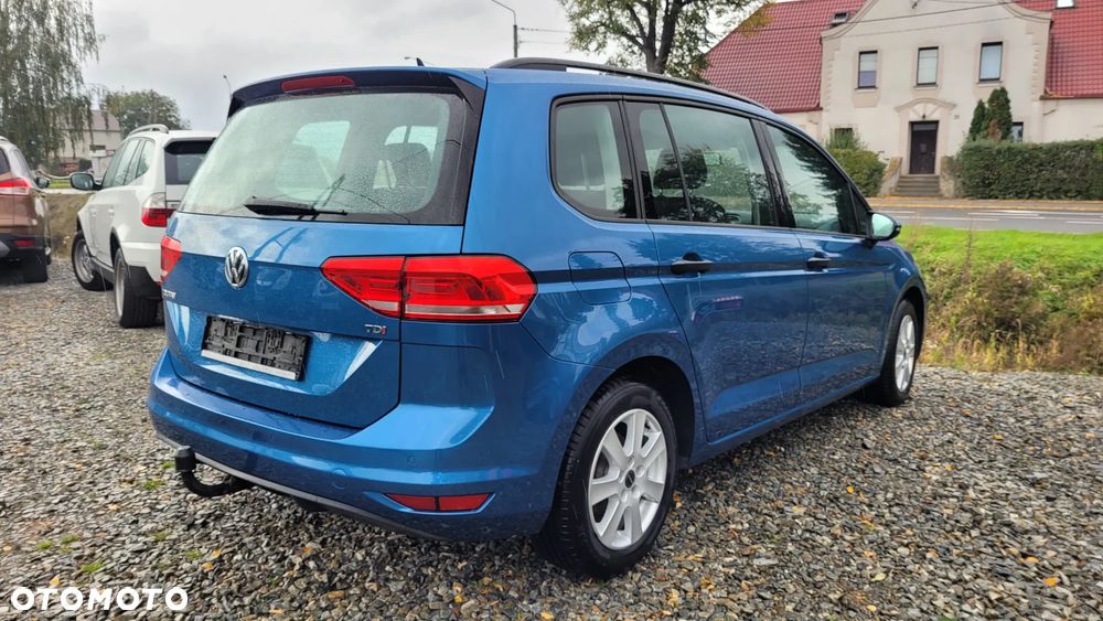 Volkswagen Touran 1.6 TDI SCR BlueMotion Technology Comfortline - 4