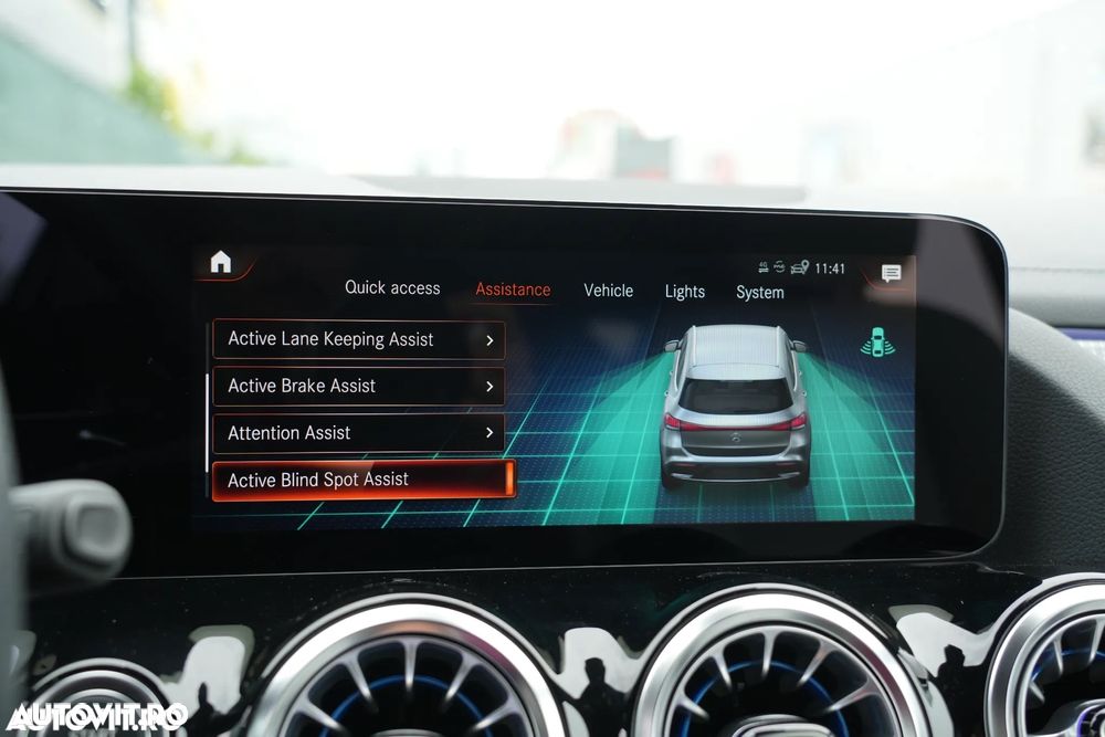 Mercedes-Benz EQA - 2