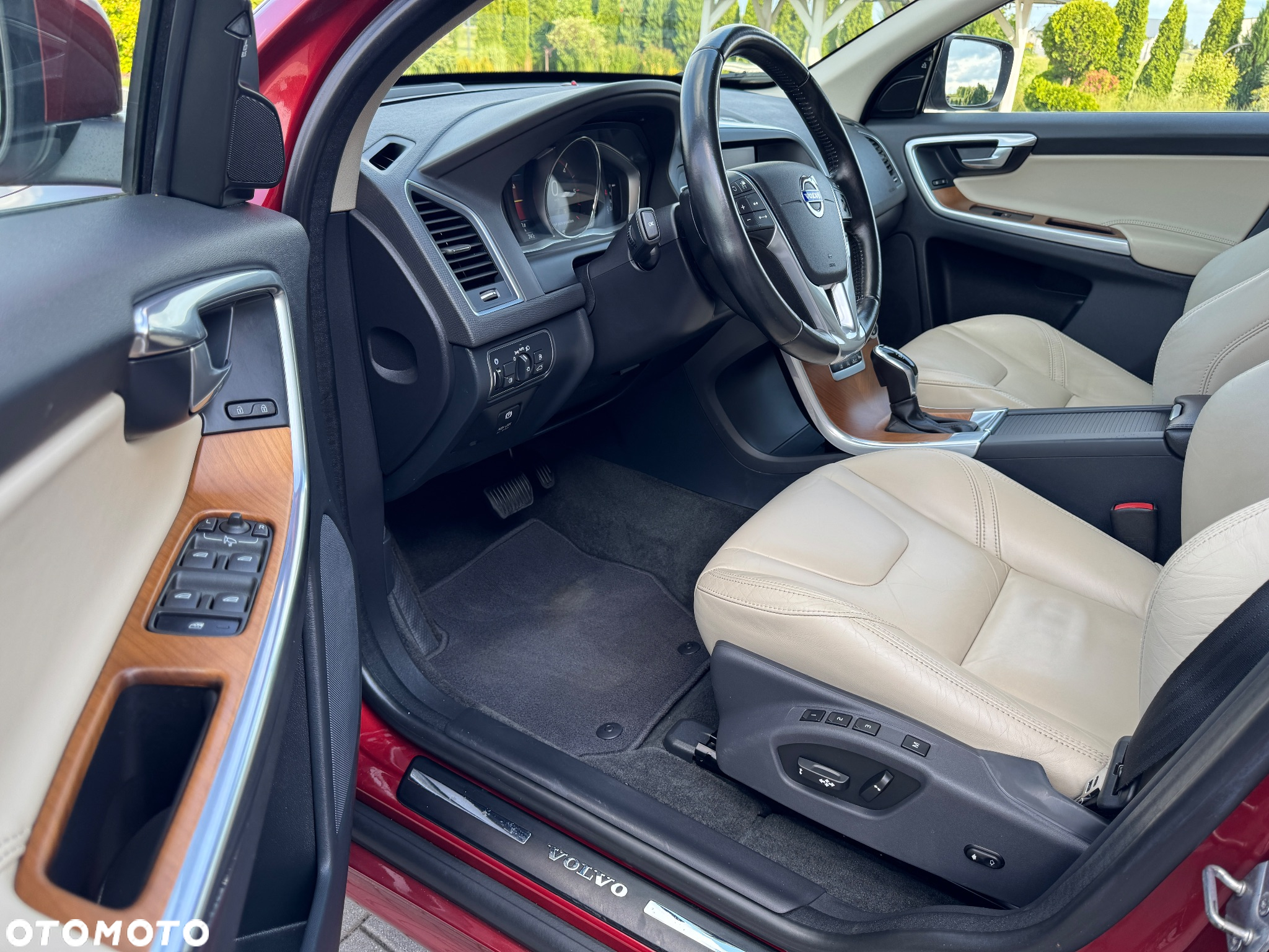 Volvo XC 60 D4 Geartronic Summum - 10