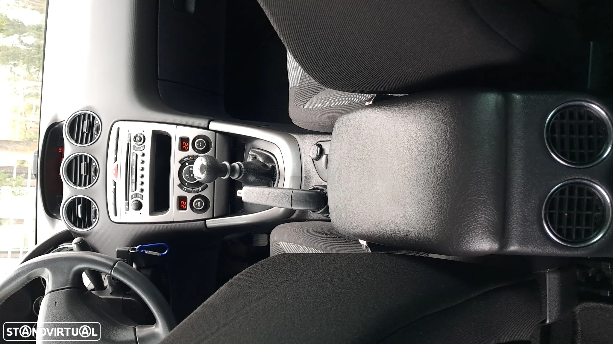 Peugeot 308 SW 1.6 HDi Executive CVM6 - 18