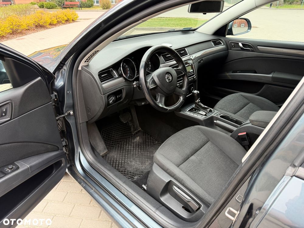 Skoda Superb 2.0 TDI 4x4 Ambition DSG - 5