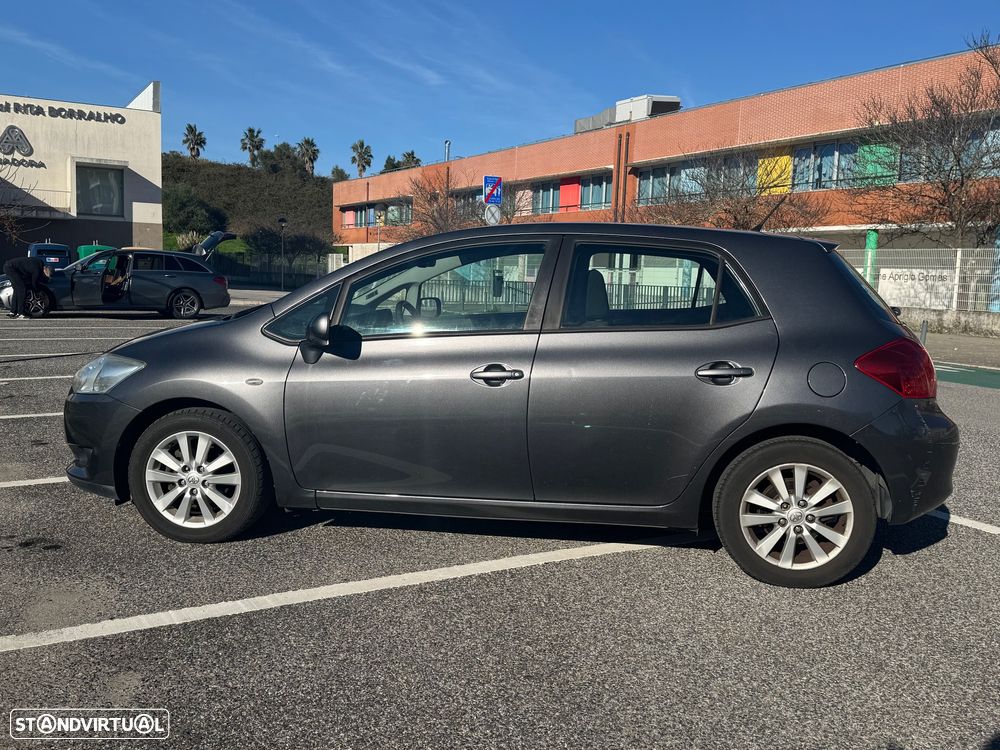 Toyota Auris 1.4 D-4D AC - 7