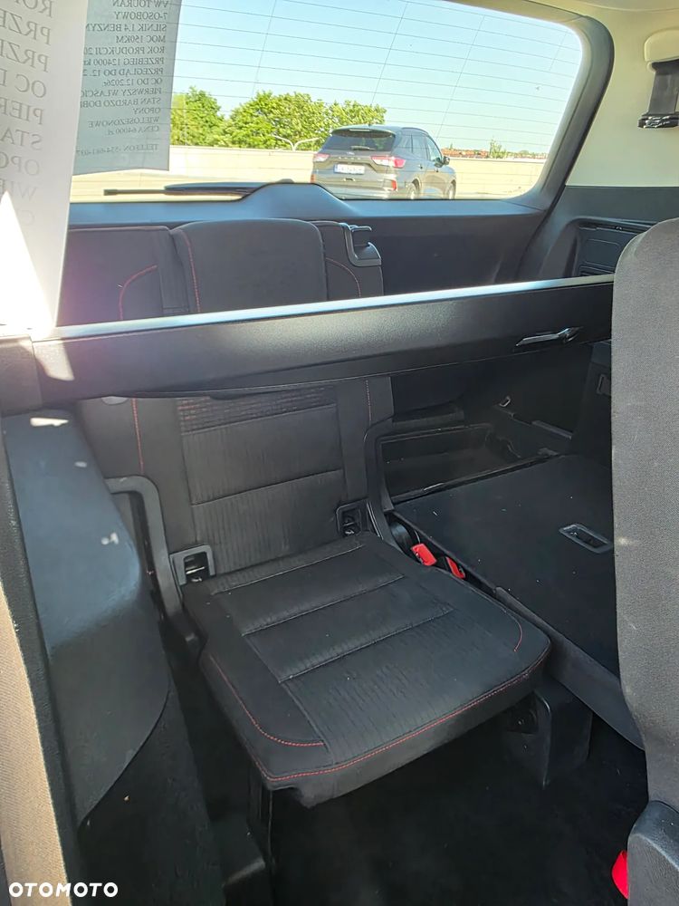 Volkswagen Touran 1.4 TSI BMT Highline - 26