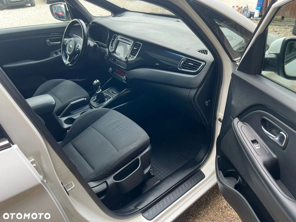 Kia Carens 1.7 CRDi XL 7os - 16