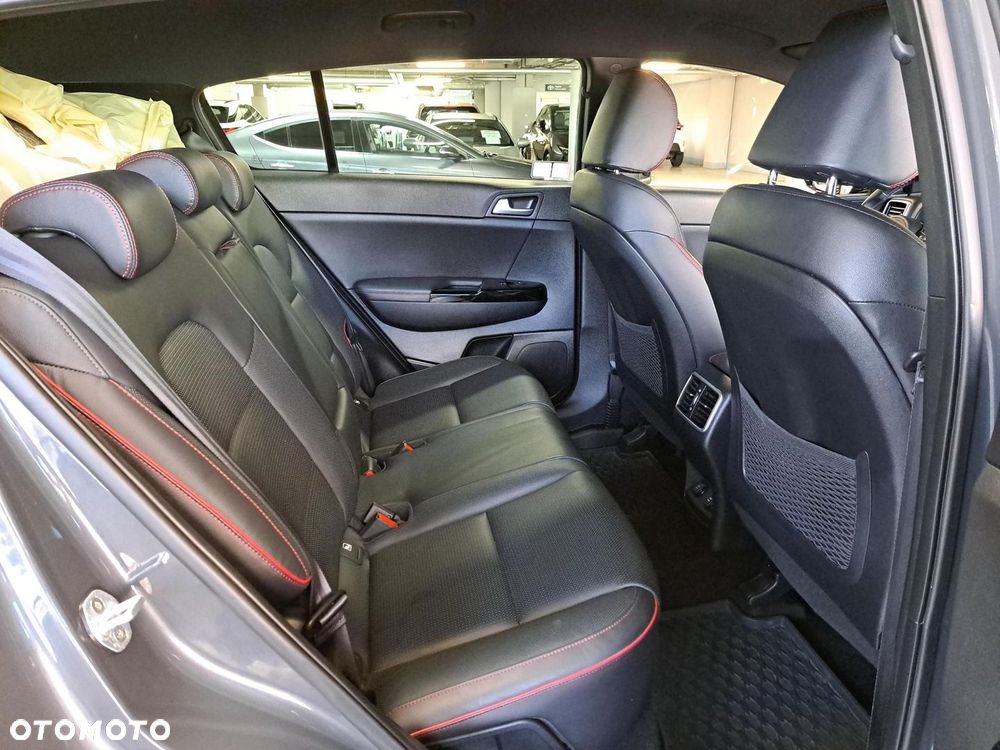 Kia Sportage - 13