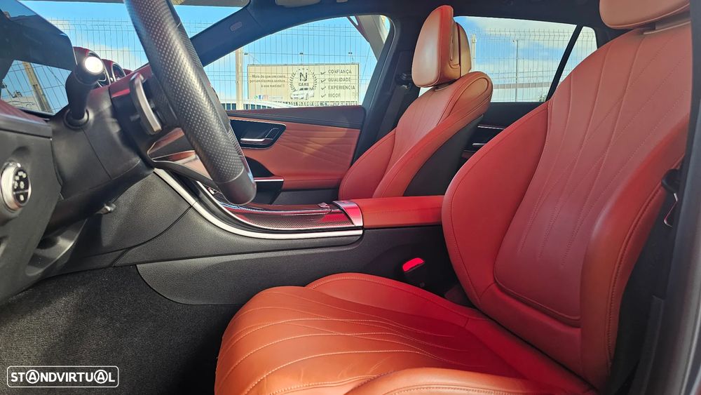 Mercedes-Benz C 300 e T 9G-TRONIC AMG Line - 31