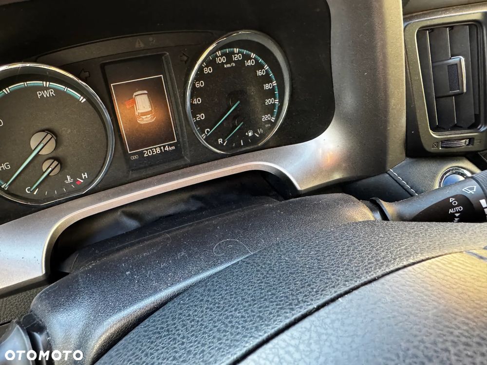 Toyota RAV4 Hybrid Premium 4x4 - 6