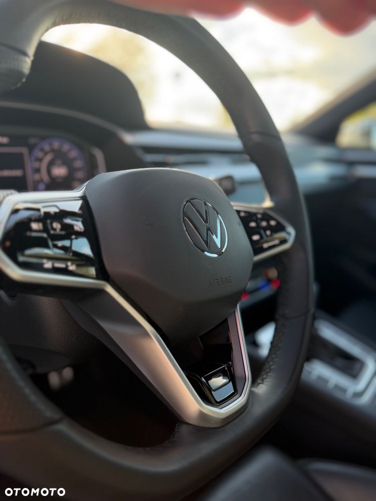 Volkswagen Arteon 2.0 TSI R-Line DSG - 25