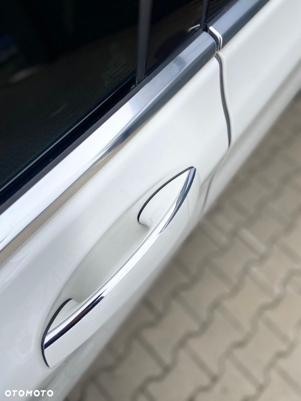 BMW Seria 7 - 10