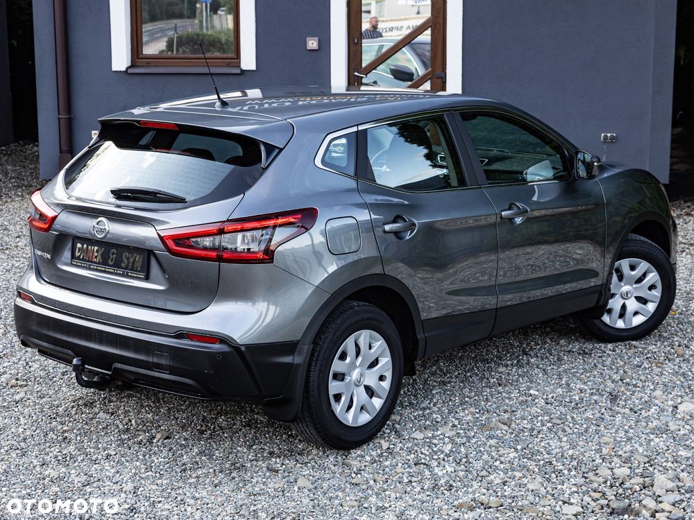 Nissan Qashqai 1.2 DIG-T N-Vision - 9